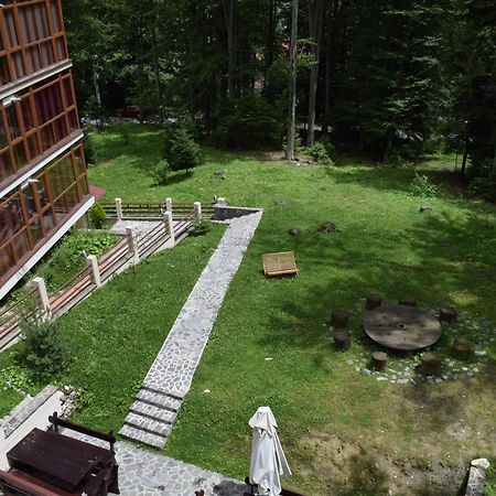 Alpin Residence Sinaia Exteriör bild